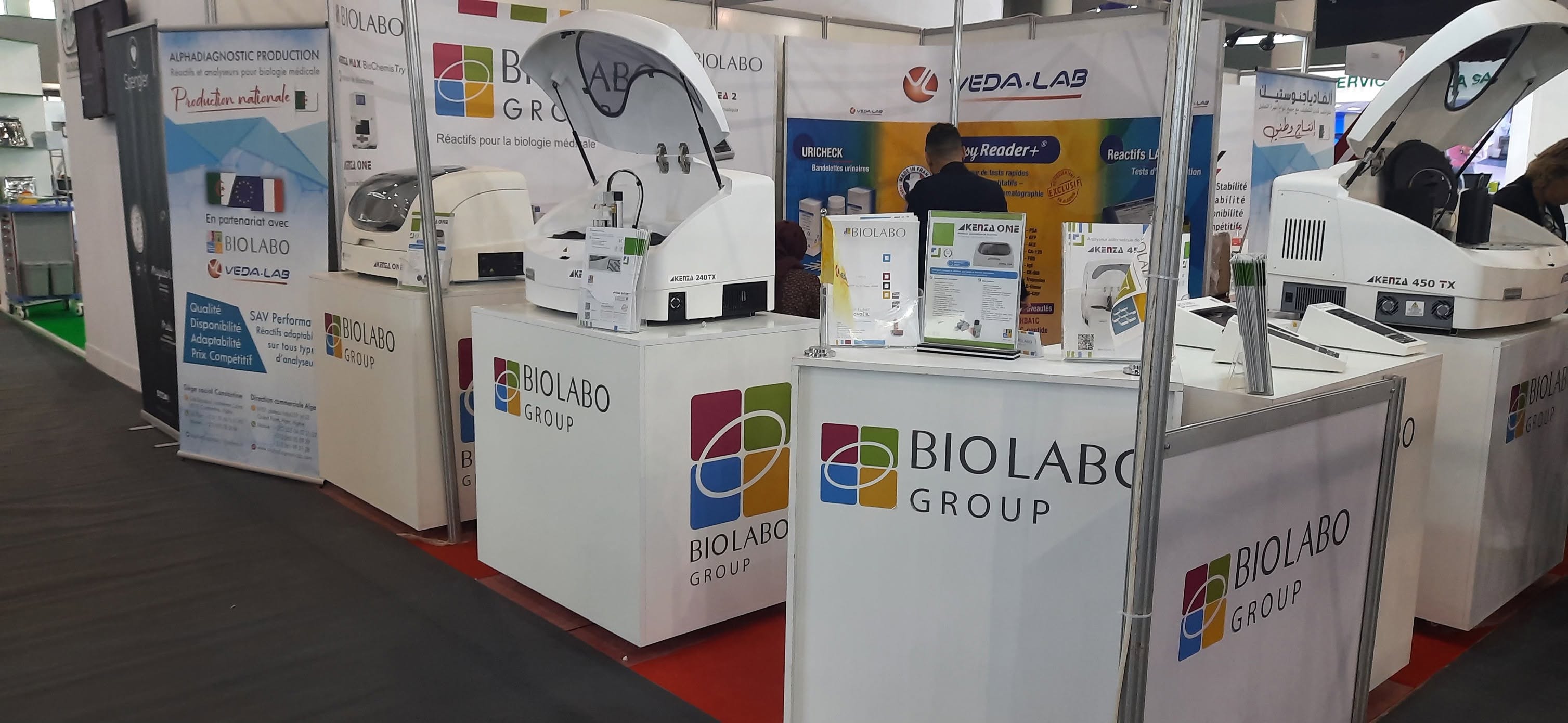 Banner Alpha Diagnostic / Distribution biologie clinique