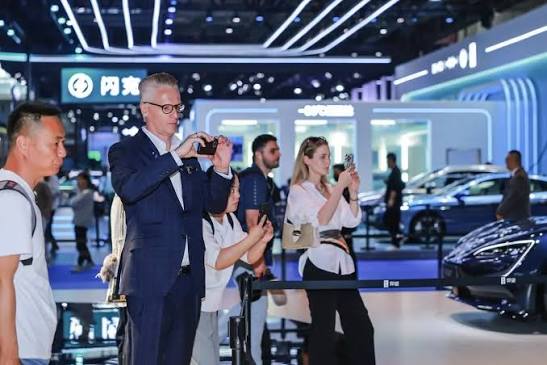 Banner LLVans Automotive (China) – Van Parts & Commercial Accessories.