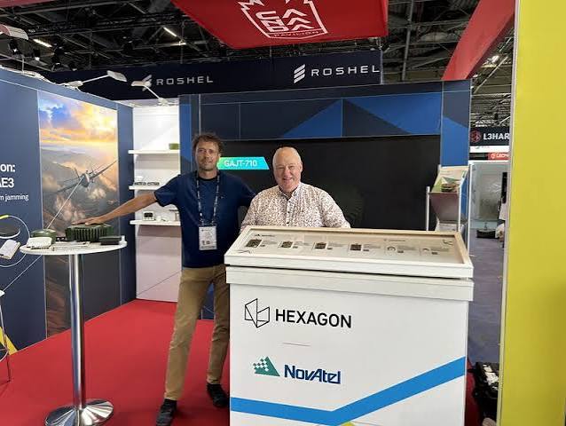 Banner NovAtel / Hexagon